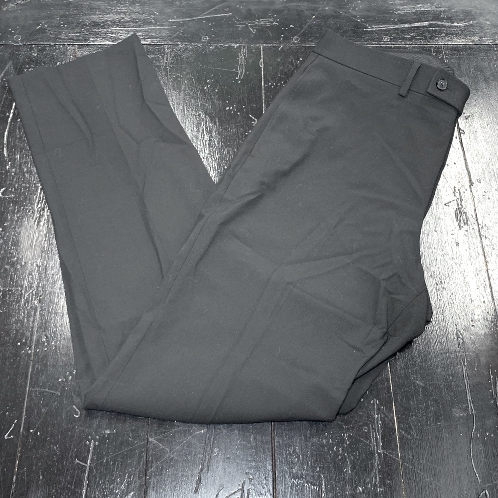 Van Heusen (FLEX) Black Dress Slacks 34W x 32L